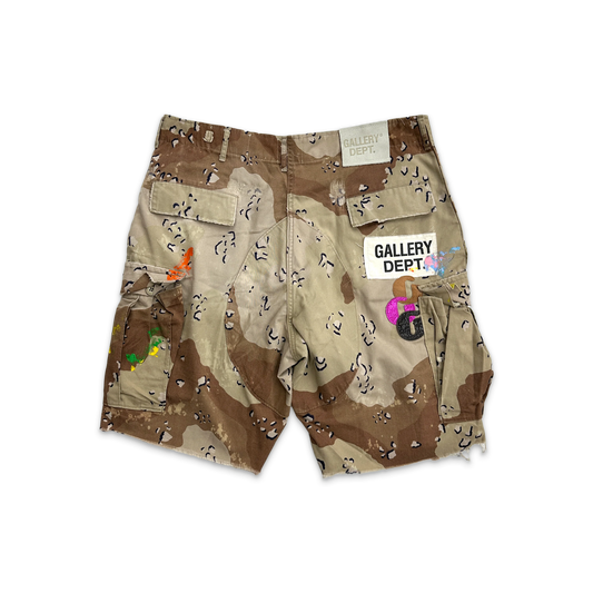 Gallery Dept camo cargo shorts (light green)