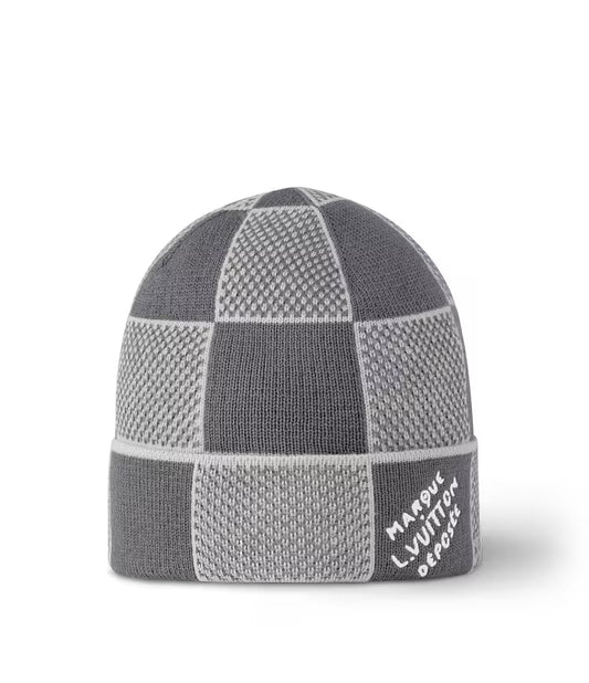 LV marque beanie grey