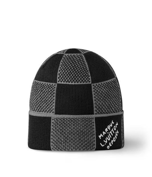 LV marque beanie black